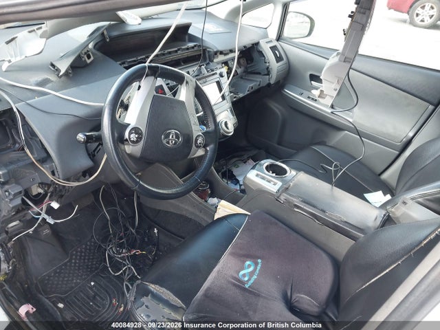 Продаж на аукціоні авто 2013 Toyota Prius V, vin: JTDZN3EU3D3242291, номер лоту: 40084928