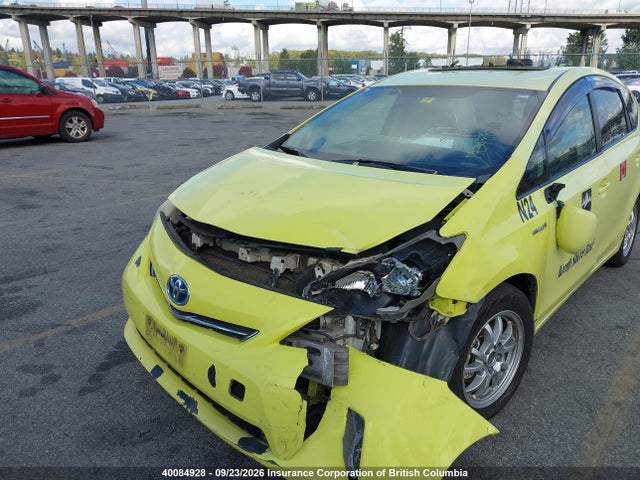 Продаж на аукціоні авто 2013 Toyota Prius V, vin: JTDZN3EU3D3242291, номер лоту: 40084928