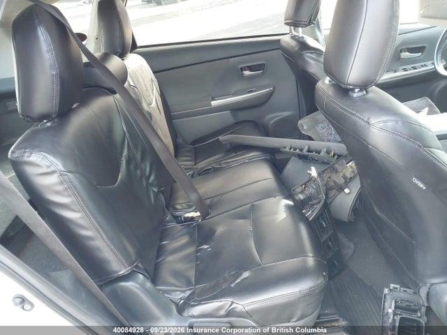 Продаж на аукціоні авто 2013 Toyota Prius V, vin: JTDZN3EU3D3242291, номер лоту: 40084928