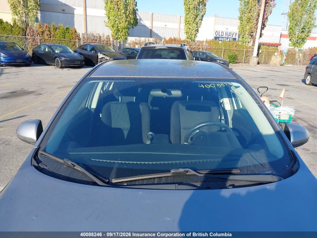 40088246 :رقم المزاد ، JM1BL1UF8B1366984 vin ، 2011 Mazda Mazda3 Gx مزاد بيع