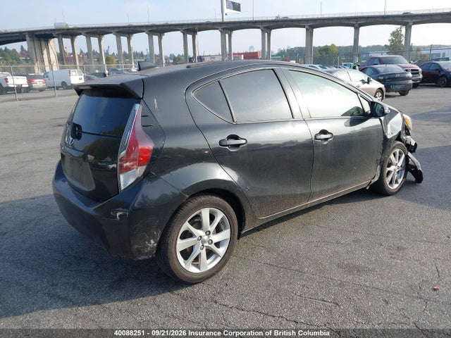 Toyota Prius 2016 JTDKDTB30G1118043 Image 4