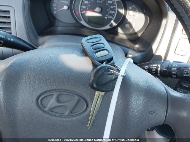 40088258 :رقم المزاد ، KM8JM72D25U203131 vin ، 2005 Hyundai Tucson Gl/gls مزاد بيع