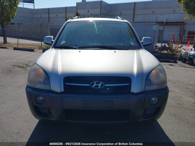 40088258 :رقم المزاد ، KM8JM72D25U203131 vin ، 2005 Hyundai Tucson Gl/gls مزاد بيع