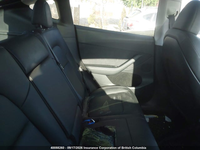 Tesla Model Y 2023 LRWYGDFD1PC225632 Image 8