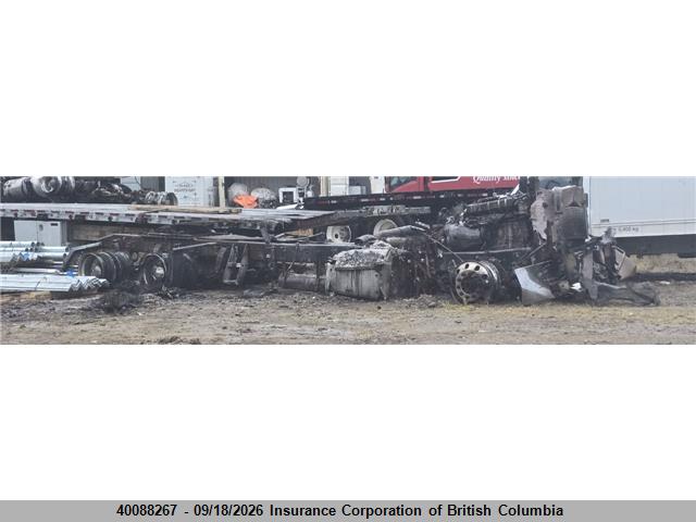 3AKJGND1XGDGW0995 Freightliner 122sd
