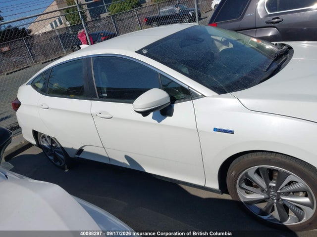Продажа на аукционе авто 2020 Honda Clarity Plug-in Hybrid Touring, vin: JHMZC5F3XLC800268, номер лота: 40088297