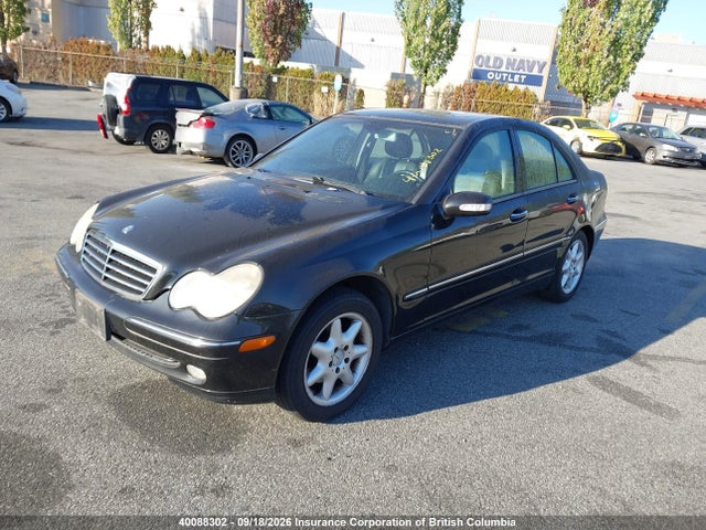 40088302 :رقم المزاد ، WDBRF61J42F252770 vin ، 2002 Mercedes-benz C 240 Classic/elegance/sport مزاد بيع