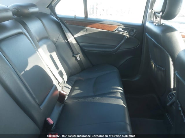 40088302 :رقم المزاد ، WDBRF61J42F252770 vin ، 2002 Mercedes-benz C 240 Classic/elegance/sport مزاد بيع