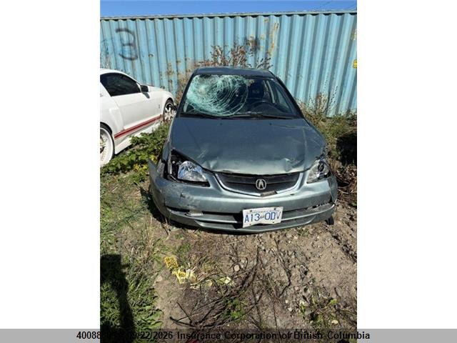 40088309 :رقم المزاد ، 2HHES36662H001632 vin ، 2002 Acura 1.7el Touring مزاد بيع