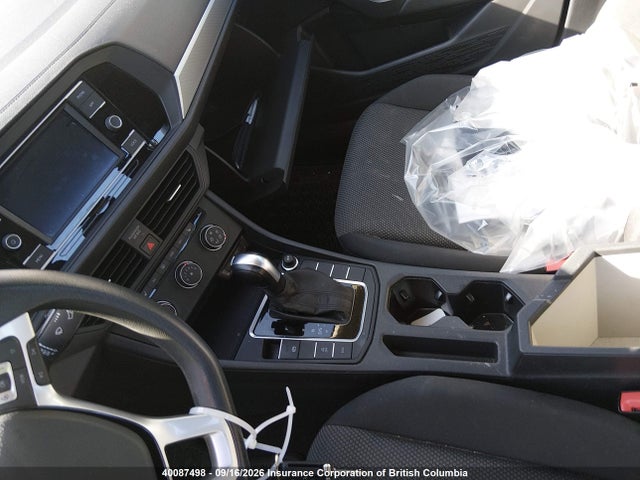 40087498 :رقم المزاد ، 3VWCB7BU4LM006186 vin ، 2020 Volkswagen Jetta S/se/r-line مزاد بيع
