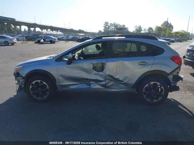 JF2GPALC9GH288989 Subaru Crosstrek Limited Package