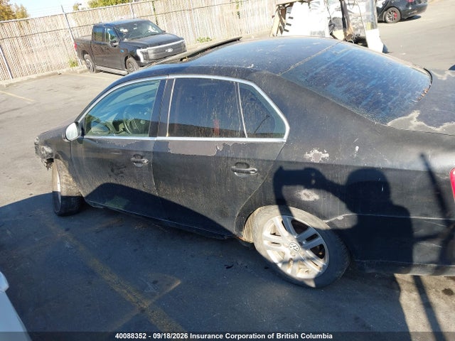 Продажа на аукционе авто 2006 Volkswagen Jetta, vin: 3VWDT71K96M737377, номер лота: 40088352