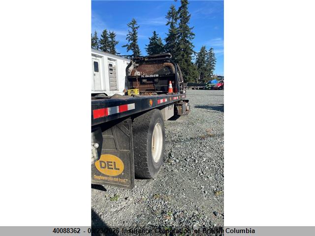 Ford F750 Super Duty 2016 1FDPF7DC5GDA01329 Image 4