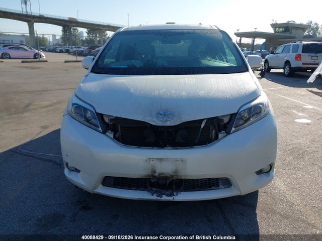 Продаж на аукціоні авто 2017 Toyota Sienna Xle 7 Passenger, vin: 5TDDZ3DC1HS150057, номер лоту: 40088429