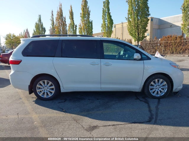 Продаж на аукціоні авто 2017 Toyota Sienna Xle 7 Passenger, vin: 5TDDZ3DC1HS150057, номер лоту: 40088429