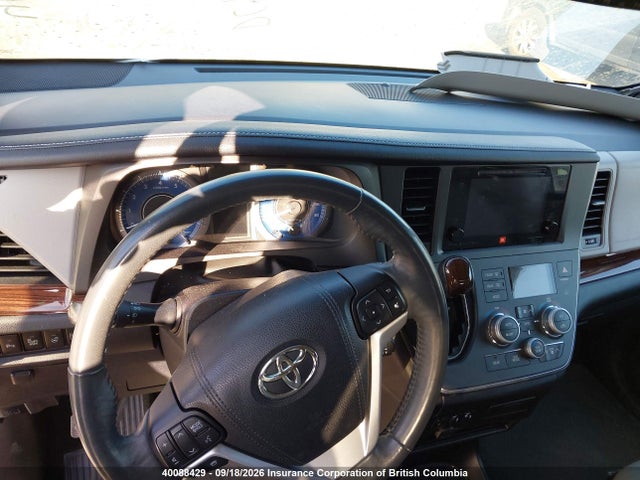 Продаж на аукціоні авто 2017 Toyota Sienna Xle 7 Passenger, vin: 5TDDZ3DC1HS150057, номер лоту: 40088429