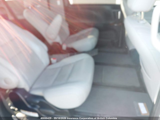 Продаж на аукціоні авто 2017 Toyota Sienna Xle 7 Passenger, vin: 5TDDZ3DC1HS150057, номер лоту: 40088429