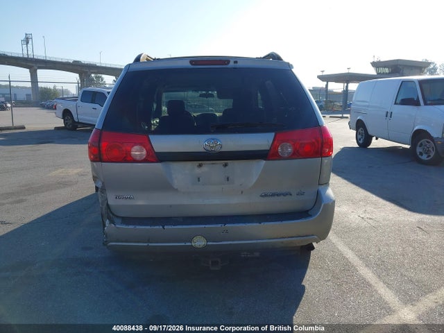 40088438 :رقم المزاد ، 5TDZK29C77S068426 vin ، 2007 Toyota Sienna Ce مزاد بيع