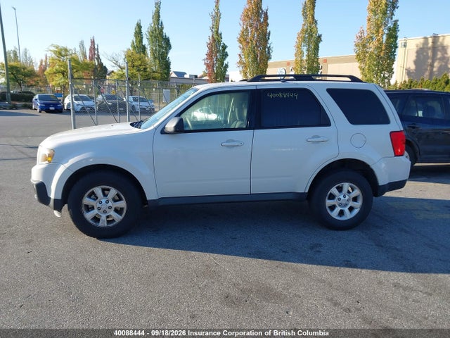 Aukcja sprzedaży 2011 Mazda Tribute Gx I4, vin: 4F2CY9C70BKM00215, numer aukcji: 40088444