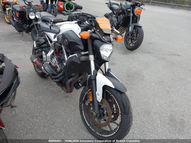 2015 JYARM06N0FA001324 main image