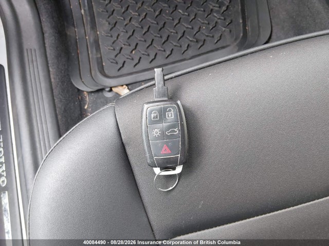 40084490 :رقم المزاد ، YV1MW382392472583 vin ، 2009 Volvo V50 2.4i مزاد بيع