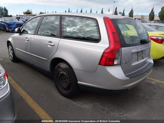 40084490 :رقم المزاد ، YV1MW382392472583 vin ، 2009 Volvo V50 2.4i مزاد بيع