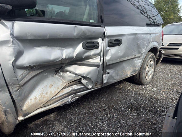 2001 Dodge Caravan Se მანქანა იყიდება აუქციონზე, vin: 1B4GP25R11B139702, აუქციონის ნომერი: 40088493
