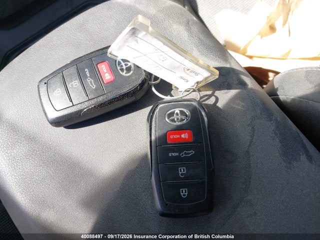 Продажа на аукционе авто 2026 Toyota Bz Xle Fwd, vin: JTMAFAEBXTA003280, номер лота: 40088497