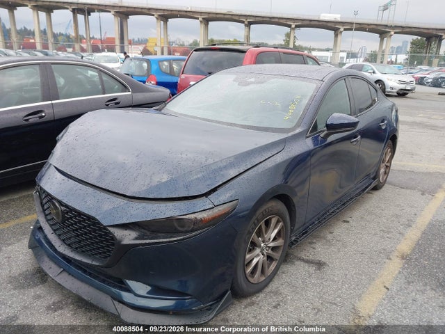 Продажа на аукционе авто 2019 Mazda Mazda3, vin: 3MZBPADM4KM100705, номер лота: 40088504