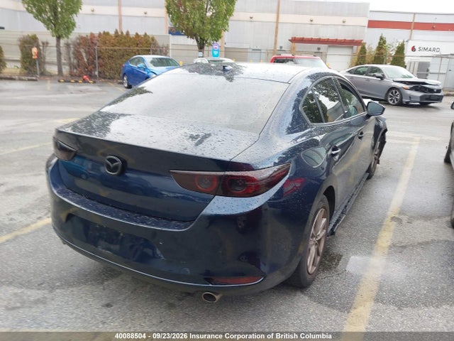 Продажа на аукционе авто 2019 Mazda Mazda3, vin: 3MZBPADM4KM100705, номер лота: 40088504