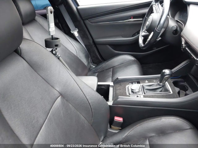 Продажа на аукционе авто 2019 Mazda Mazda3, vin: 3MZBPADM4KM100705, номер лота: 40088504