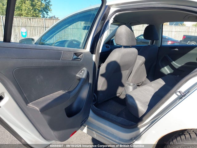 40088507 :رقم المزاد ، 3VW2K7AJ1BM083955 vin ، 2011 Volkswagen Jetta مزاد بيع