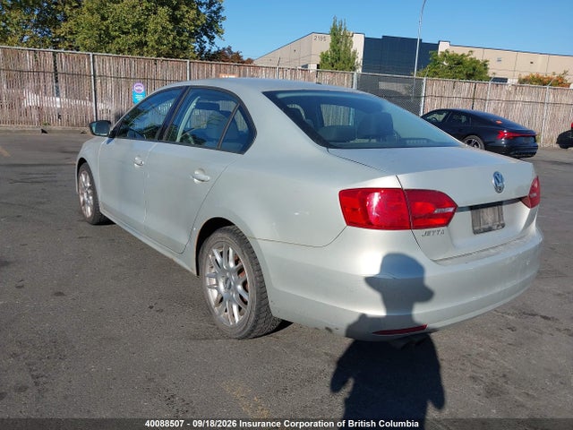 40088507 :رقم المزاد ، 3VW2K7AJ1BM083955 vin ، 2011 Volkswagen Jetta مزاد بيع