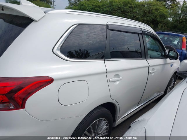 JA4J24A55LZ604931 Mitsubishi Outlander Sel/gt/fe