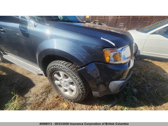 40088513 :رقم المزاد ، 4F2CY9C73AKM03690 vin ، 2010 Mazda Tribute I مزاد بيع