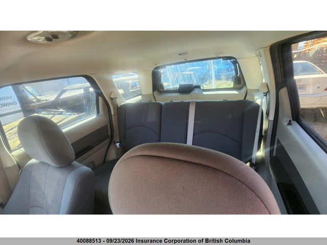 40088513 :رقم المزاد ، 4F2CY9C73AKM03690 vin ، 2010 Mazda Tribute I مزاد بيع