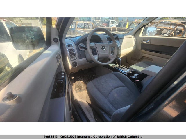 40088513 :رقم المزاد ، 4F2CY9C73AKM03690 vin ، 2010 Mazda Tribute I مزاد بيع