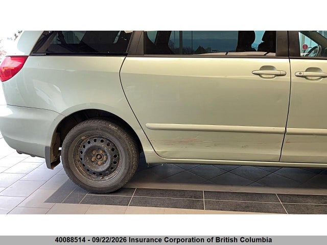 40088514 :رقم المزاد ، 5TDBK23C08S010055 vin ، 2008 Toyota Sienna Le مزاد بيع
