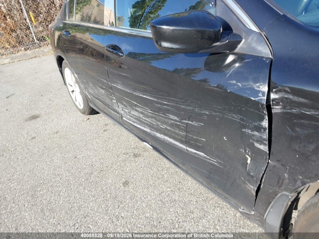 40088528 :رقم المزاد ، 1HGCR2F39DA806548 vin ، 2013 Honda Accord Lx مزاد بيع