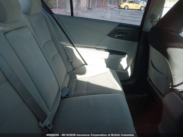 40088528 :رقم المزاد ، 1HGCR2F39DA806548 vin ، 2013 Honda Accord Lx مزاد بيع