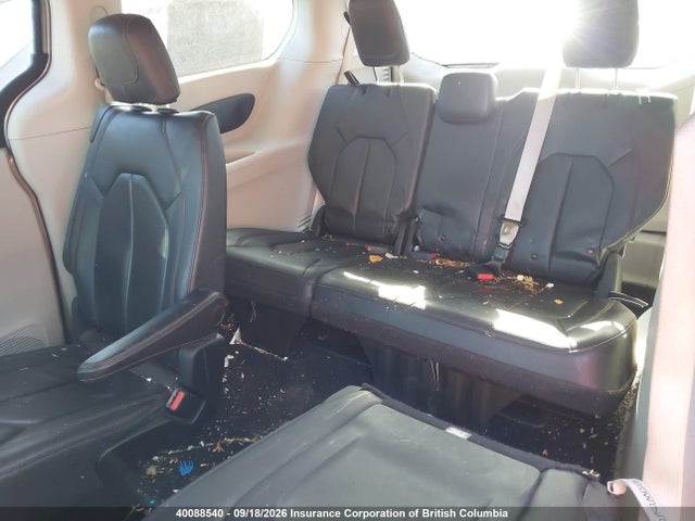 40088540 :رقم المزاد ، 2C4RC1EG9JR102950 vin ، 2018 Chrysler Pacifica Touring L Plus مزاد بيع