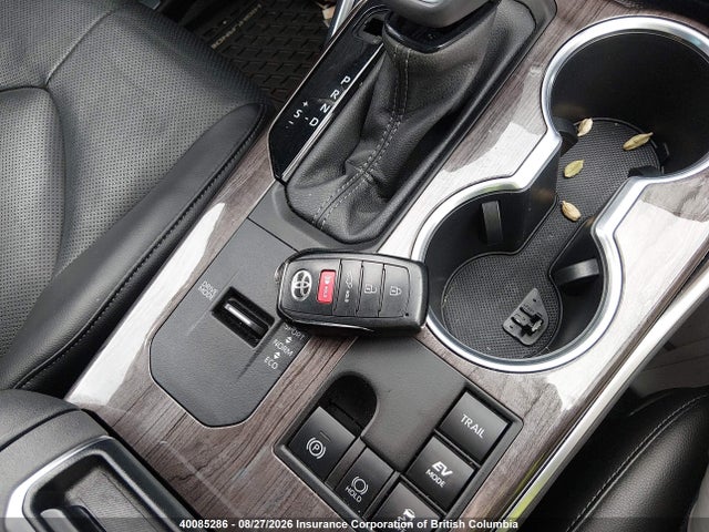 Aukcja sprzedaży 2024 Toyota Highlander Hybrid Limited/hybrid Platinum, vin: 5TDEBRCH3RS143623, numer aukcji: 40085286