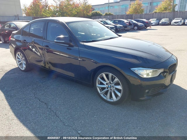 2013 Bmw 320i მანქანა იყიდება აუქციონზე, vin: WBA3C3C57DF146618, აუქციონის ნომერი: 40088587