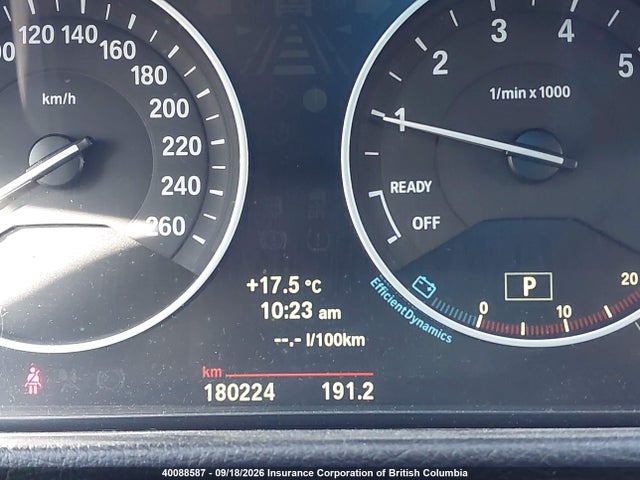 2013 Bmw 320i მანქანა იყიდება აუქციონზე, vin: WBA3C3C57DF146618, აუქციონის ნომერი: 40088587