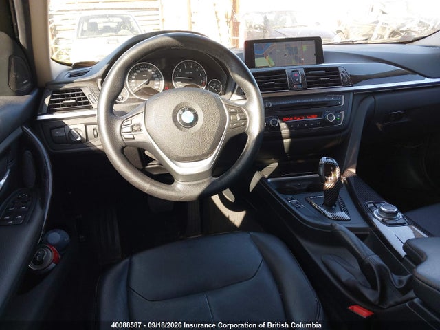 2013 Bmw 320i მანქანა იყიდება აუქციონზე, vin: WBA3C3C57DF146618, აუქციონის ნომერი: 40088587
