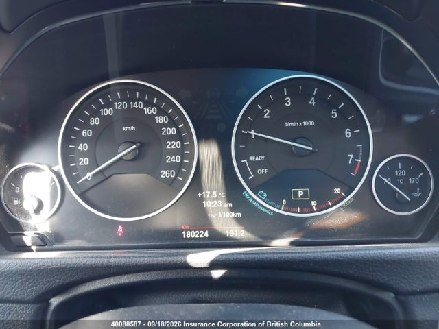 2013 Bmw 320i მანქანა იყიდება აუქციონზე, vin: WBA3C3C57DF146618, აუქციონის ნომერი: 40088587