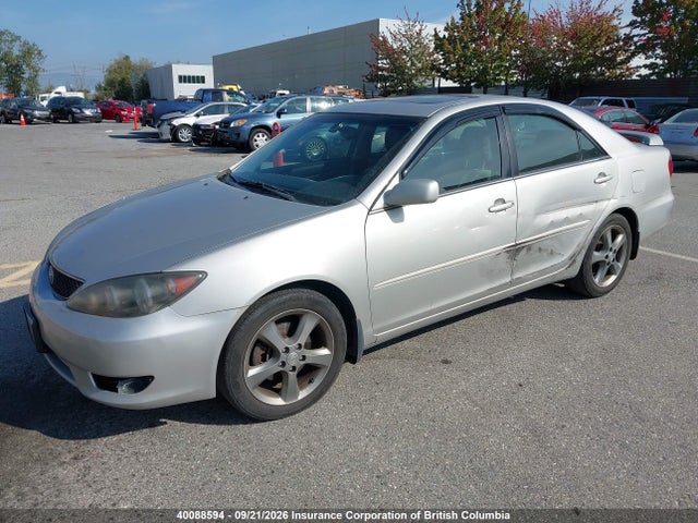 40088594 :رقم المزاد ، 4T1BA32K35U509470 vin ، 2005 Toyota Camry مزاد بيع