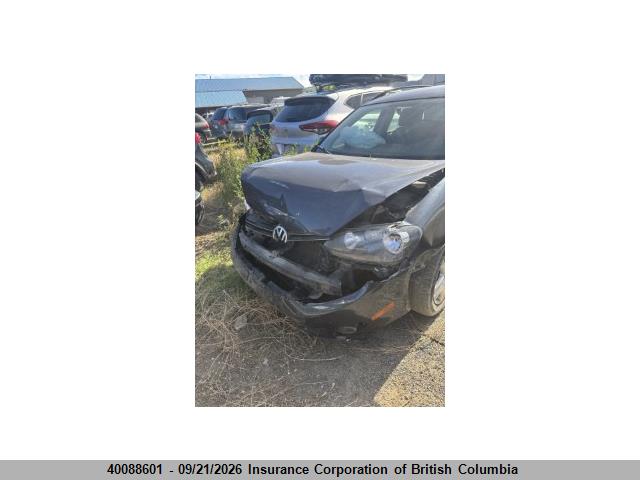 Продажа на аукционе авто 2010 Volkswagen Golf, vin: 3VWKL7AJ4AM627084, номер лота: 40088601