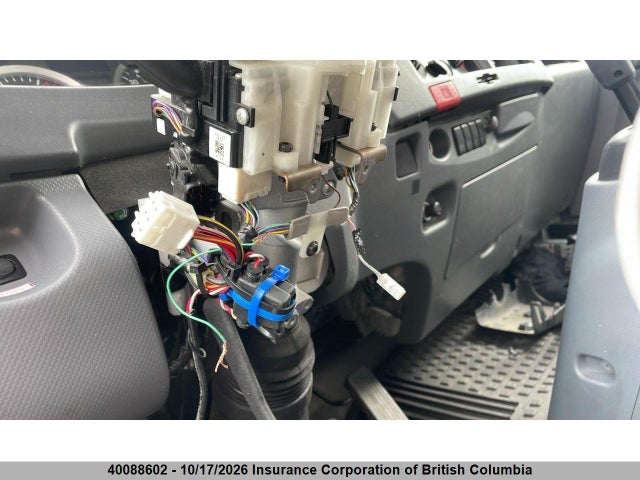 40088602 :رقم المزاد ، JALE5W16XH7302880 vin ، 2017 Isuzu Nrr مزاد بيع