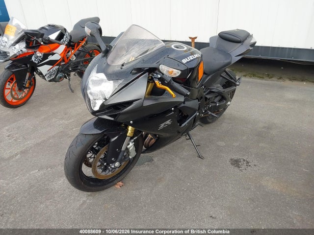 40088609 :رقم المزاد ، JS1GR7MA8R7101673 vin ، 2024 Suzuki Gsx-r750 مزاد بيع